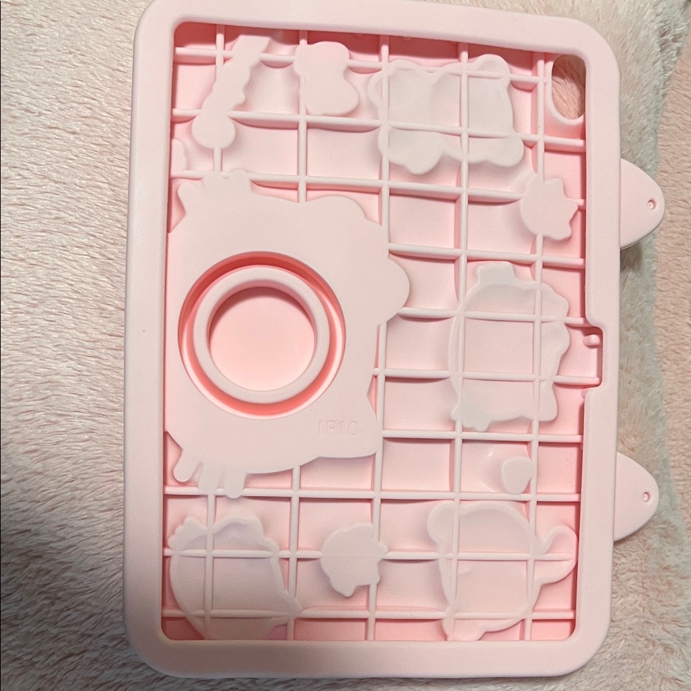 Hello Kitty IPad 10 case - Picture 2 of 7